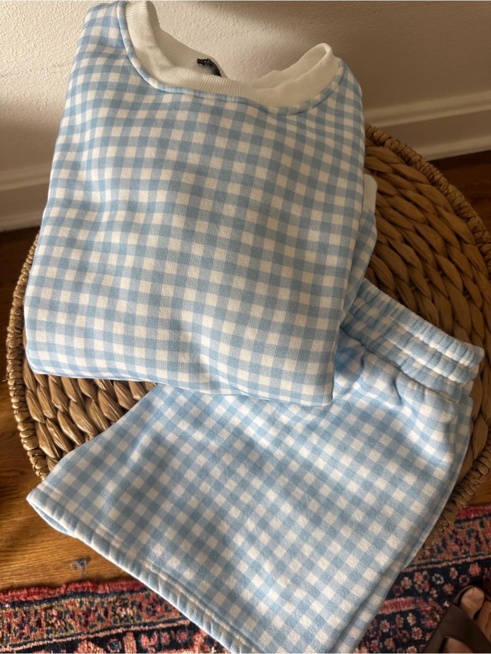 Paper Moon Blue Gingham Lounge Set Size M Like New Sweatshirt & Shorts Co-ord